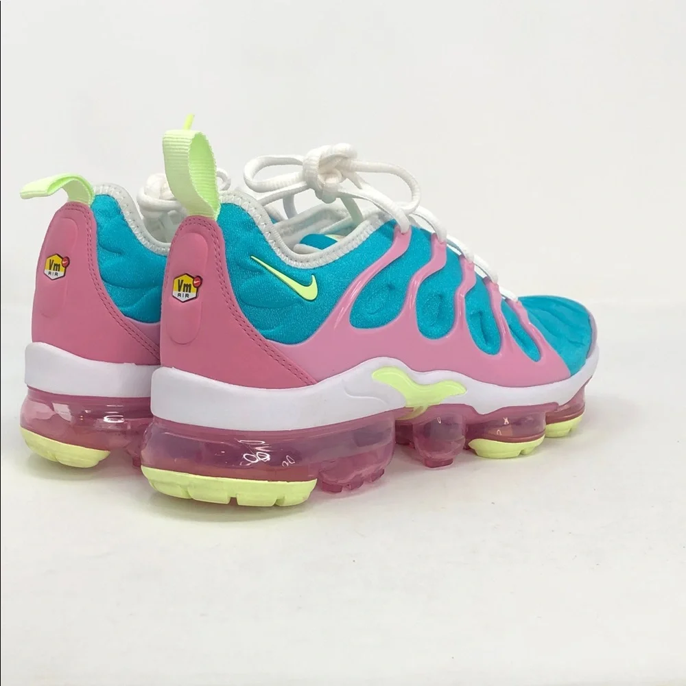 Nike Women’s Air Vapormax Plus CW7014-100 Easter Running Shoes - Size 6